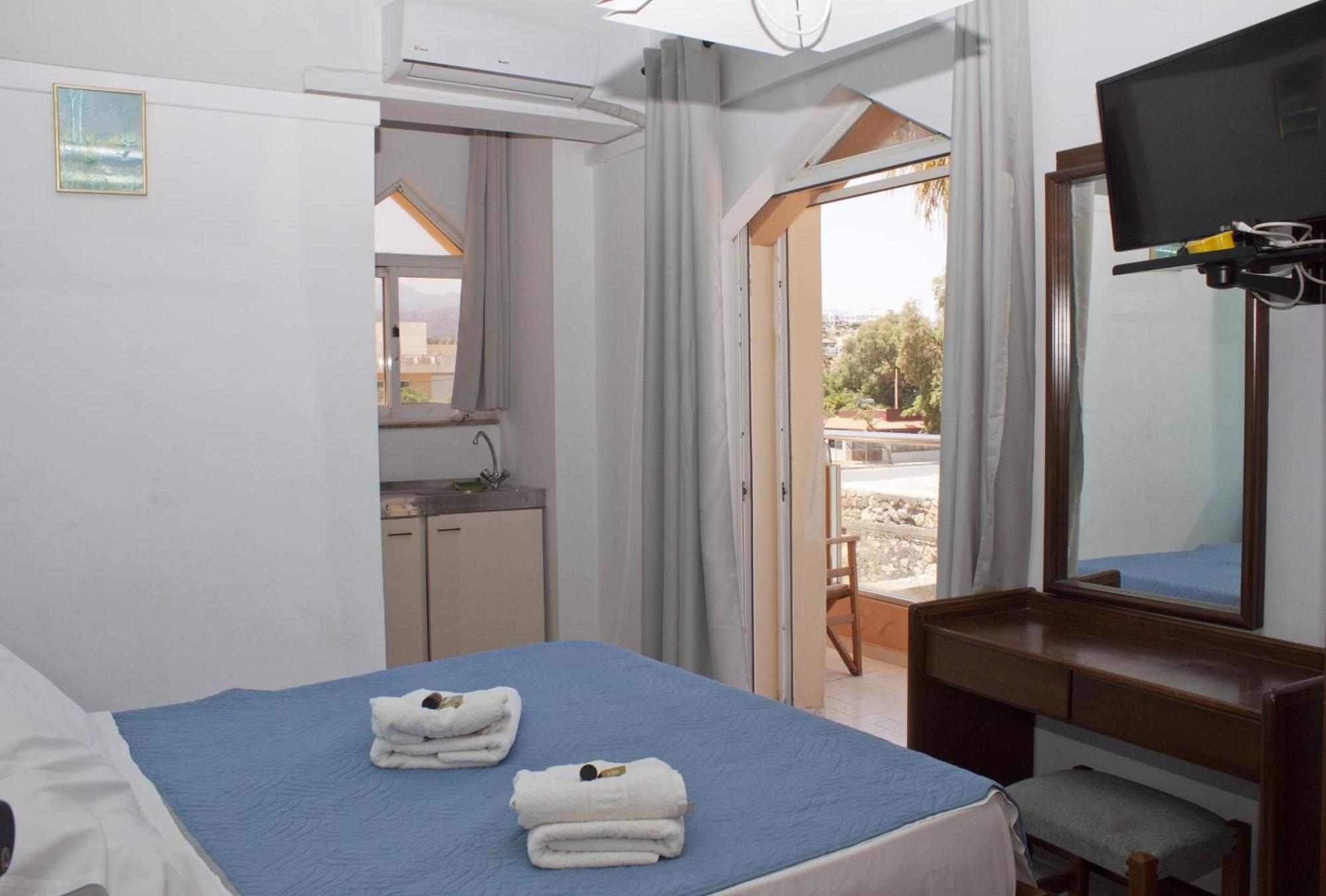 Melani Apartments Hriszí Aktí Haniá Kültér fotó