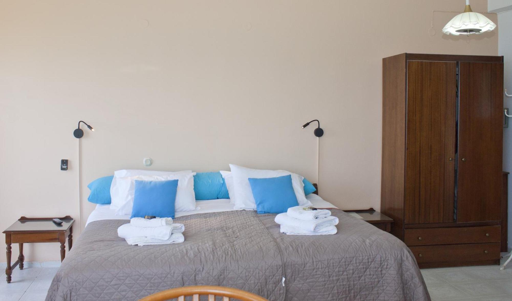 Melani Apartments Hriszí Aktí Haniá Kültér fotó